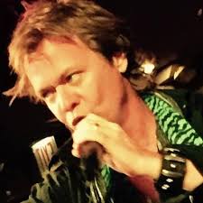 Kerry Devine (@KerryPatDevine)