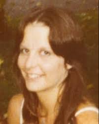 Mary Elms's Instagram, Twitter & Facebook