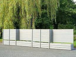 Sichtschutz Rankgitter Spalier Mit Und Ohne Pflanzkasten Nach Mass Holzweise In 2020 Pflanzkasten Rankgitter Pflanzkasten Holz