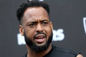 Raiders cut veteran linebacker Derrick Johnson