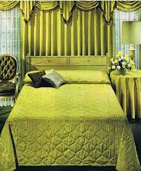 Maybe you would like to learn more about one of these? Pin By Amy Baker On Home Hollywood Regency Bedroom Bedroom Vintage Retro Interior