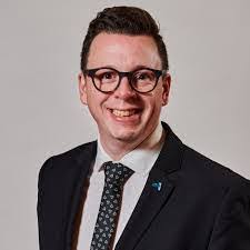 Daniel Choquette's Instagram, Twitter & Facebook