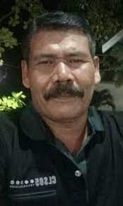 Penelitian yang dilakukan university of queensland menemukan perempuan lajang yang berniat berkeluarga dan memiliki anak, lebih menginginkan pasangannya memiliki wajah yang tercukur. Bapak Kumis Home Facebook