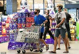 Covid Australia Panic Buying Hits Brisbane Queensland Ahead Of Three Day Snap Lockdown Daily Mail Online