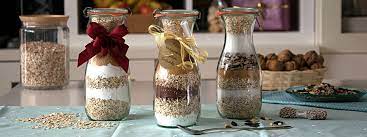 Die brotbackmischung im glas ist meiner meinung nach das ideale geschenk, für weihnachten, oder ostern, oder wenn die schwiegermutter mal wieder unerwartet geburtstag hat. Backmischung Im Glas