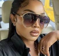 2025 New Square Oversized Sunglasses Chain Temple Large Frame Retro  Sunglasses Trendy Rimless Diamond Cut Sunglasses Women