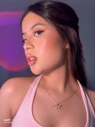 Intro to Makeup by Caitlyn Michelle