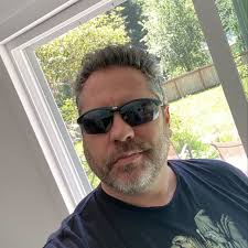 Karoline NO ONE TRUST OR RESPECTS A DUI HIRE. THE MANS BRAIN IS SOAKED IN  ALCOHOL ON A DAILY BASIS.