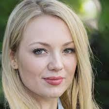 Josephine Byers's Instagram, Twitter & Facebook