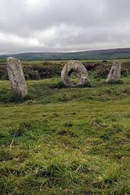 Men An Tol Cornwall Lol Cornwall Mysterious Places Standing Stone
