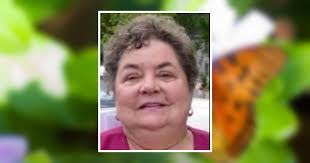 Janet Goulet's Instagram, Twitter & Facebook