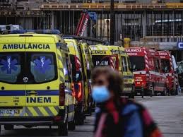 E temos também um guia completo de como. Portugal Inicia Um Desconfinamento Cauteloso 15 03 2021 Uol Noticias