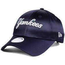 New Era Women S New York Yankees Satin Team Charmer 9forty Strapback 27 Liked On Polyvore Featuring Accessories Hats New Era Cap Yankees Cap Navy Cap