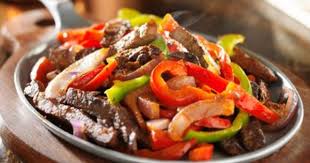 Lecker Scharfe Mexikanische Beefstreifen Butterweich Aus Unserer Steakhufte Hmmm Naturlich Frei Von Antibiotika Und Ho Steakhufte Essen Und Trinken Rezepte