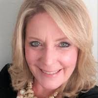 Debra Carney's Instagram, Twitter & Facebook