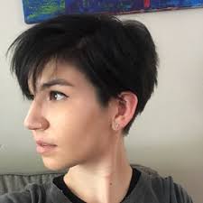 Molly Bowen (@gollymiss_molly)