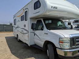 Well, the following is a list of 9 small motorhomes that will make your trip or camping a with a cherry cabinet and modern kitchen appliances, thor four wind offers a lot of luxury. Used Class C Motorhomes For Sale Rv Trader