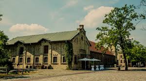 Eure hochzeit im ochsenstall schloss britz war einfach ein traum. Hochzeit Schloss Britz Cameramirage Hochzeitsfotografie