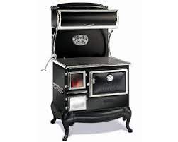 Rural kitchen classics such as the majestic cook stove and monarch cook stove are popular once again. Cookstoves The Fireplace King Huntsville Ontario Muskoka For Your Heating Cooling And Grilling Needs