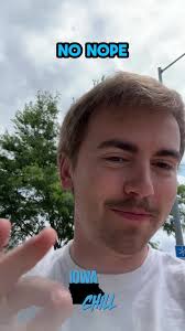 MoinES: Iowa's Weather and Corn Highlights