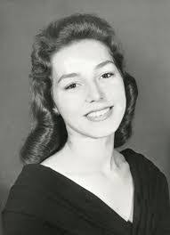 Arlen Smith's Instagram, Twitter & Facebook