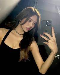 A Sensual Gallery of Celebrity Breasts on Tumblr That Will Make You Melt