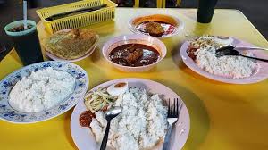 Alamat tepatnya ada di jalan laksamana 6 no 118, taman kota laksamana. Good And Tasty Asam Pedas In Melaka For Me It Taste Better Than The Opposite Asam Pedas Claypot Which Are Highly Overated Picture Of Restoran Asam Pedas Pokok Besar Melaka Tripadvisor