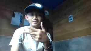 Dalam permainan softball , saat bola dipukul berada didaerah outfield, c ra yang paling baik untuk melemparkan kembali kedaerah infield adalah. Jelaskan Pola Permainan 4 4 2 Dalam Permainan Sepak Bola Brainly Co Id