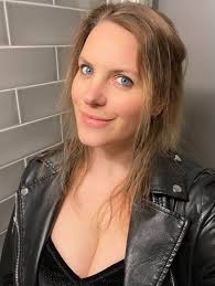 I was just wanting to ask how partners and family have reacted to your  diagnosis or deteriorating condition. I don't know how to navigate it  really. I've already had a couple of