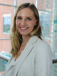 Shauna Downs's Instagram, Twitter & Facebook