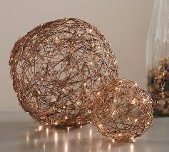 Pin By Will Yang On Manualidades Navidad In 2020 Christmas Decorations Indoor Christmas Lights Holiday Decor