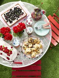 Budget friendly party ideas (10). 25 Best 50th Birthday Party Ideas Best Birthday Party Ideas For Women Men And Mom