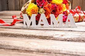 .día de la madre y como regalo dulce que libere serotonina y eleve la felicidad, podemos prepararle a nuestras madres una de estas deliciosas tartas. Dia De La Madre 2021 Regalos Decorativos Para Mama Espaciohogar Com