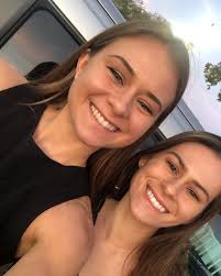 Becky Léger 🌸‎‏ (@‏‎themobilecoffeegirl‎‏) • صور ومقاطع فيديو على Instagram