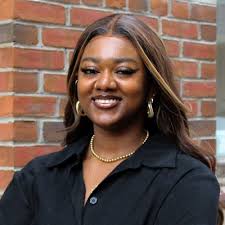 As the Spring semester wraps up at Colby College, I am sad to announce that  my time at Colby has also come to an end. This summer, I will be leaving  Colby