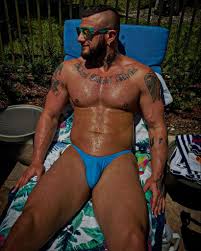 Crushdaddy - Male Escort, Gay massage - Houston | Rent.Men