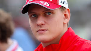 Er versteht ziemlich viel selbst. Mick Schumacher Baut Unfall In Formel 2 In Silverstone