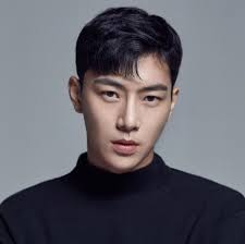 Moon Ji Yong (문지용)