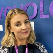 🌟 Meet the Team 🌟 This is Miss Ashton. She teaches Psychology and is the  careers leader here at TSFA. She studied Psychology at University of  Chester and did her teacher training