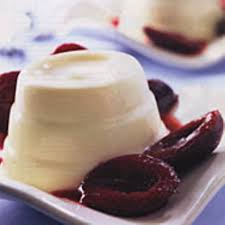 Panna Cotta Mit Rotweinpflaumen Rezept Panna Cotta Dessert Ideen Rezepte