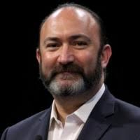 90+ perfiles de «Gregório -»