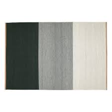 Flach gewebt, nur 3 wochen in verwendung, neupreis 69,99 euro, grau/schwarz, 200 x 300 cm, für drinnen und draußen geeignet, robust und strapazierfähig und beidseitig verwendbar. Fields Teppich Von Design House Stockholm