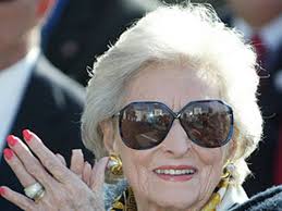 Dolores Hope, Widow of Bob Hope, Dead at 102