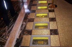 Even countries that use the metric system still produce bars (and coins) in the 1 troy oz size, since it is so popular. 88 One Kilo Gold Bars Are Set Into The Floor Under Heavy Glass N Surrounded By Crystals Picture Of Grand Emperor Hotel Macau Tripadvisor