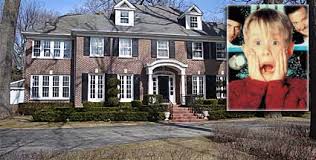 Mit diesem wunsch stehst du als filmfan zur vorweihnachtszeit nicht alleine da. Villa Aus Kevin Allein Zu Haus Steht Zum Verkauf