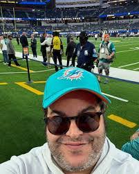 Sydney Gad's Instagram, Twitter & Facebook