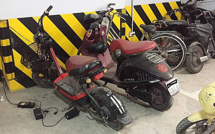 Vì sao pin xe điện bị chai 