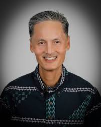 Russell Lum's Instagram, Twitter & Facebook