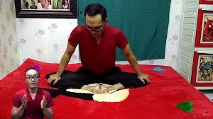 Hasil gambar untuk Cara Mengobati Urat Syaraf Terjepit