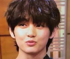 1000 Images About Kim Taehyung On We Heart It See More About Bts Taehyung And V Curly Hair Styles Mullet Hairstyle Curly Bangs